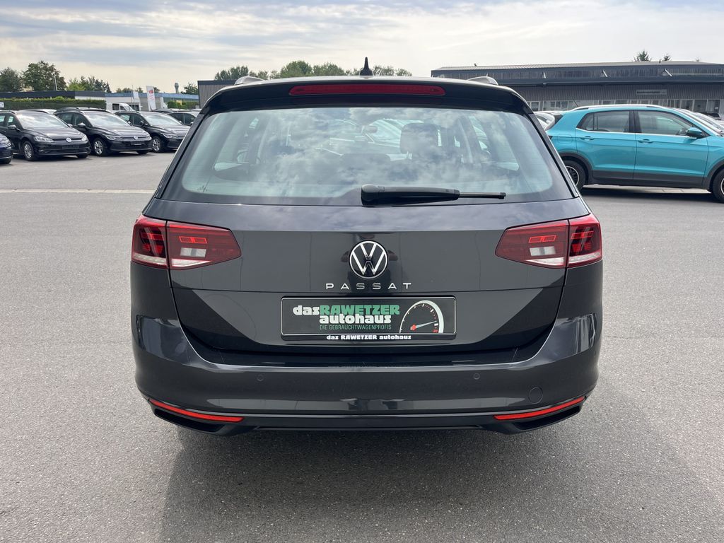 Volkswagen Passat Variant 2.0 TDI Business 9