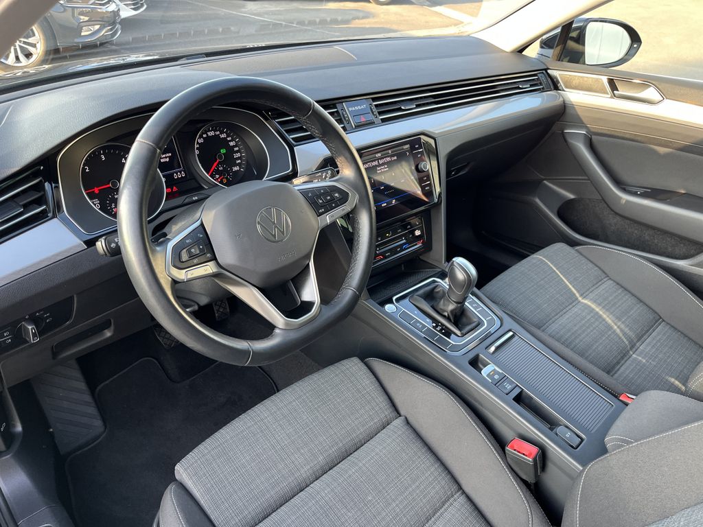 Volkswagen Passat Variant 2.0 TDI DSG Business 12