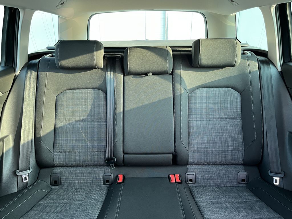 Volkswagen Passat Variant 2.0 TDI DSG Business 18