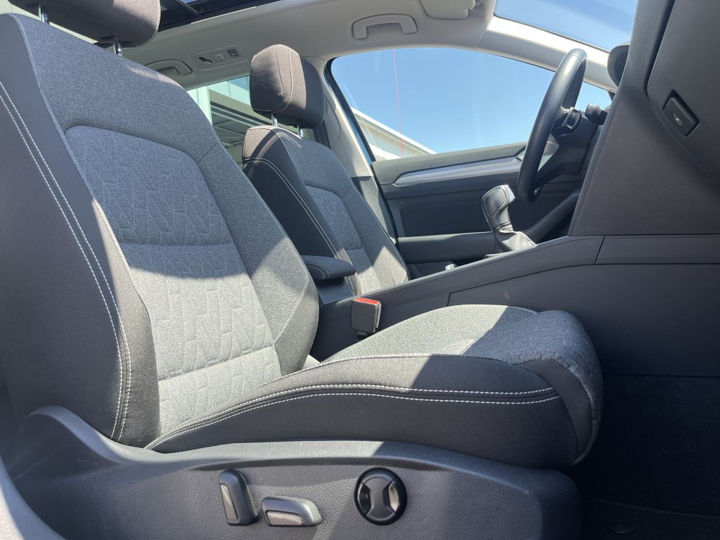 Volkswagen Passat Variant 2.0 TDI DSG Business 15