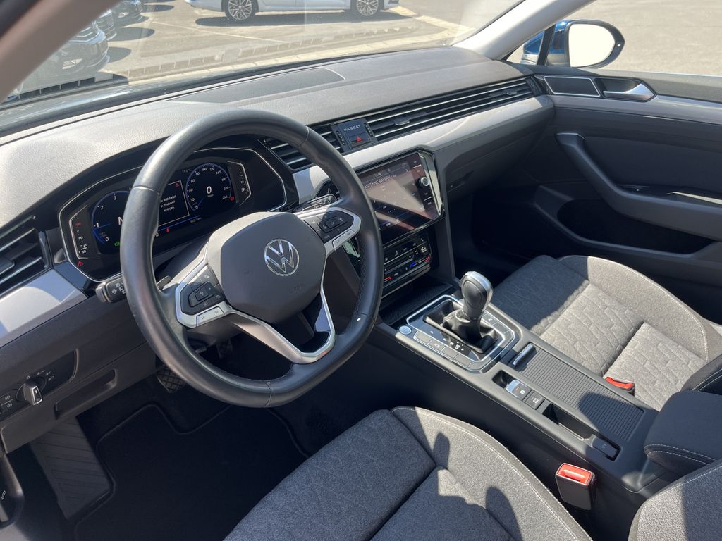 Volkswagen Passat Variant 2.0 TDI DSG Business 12