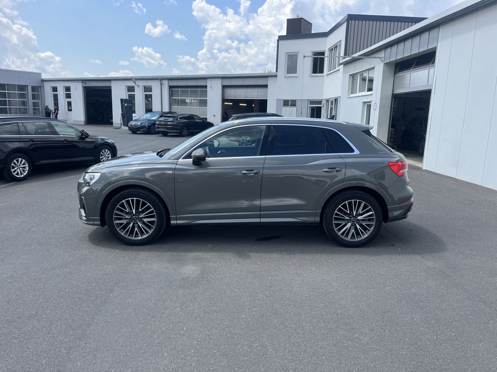 Audi Q3 35 1.5 TFSI S tronic S line 3