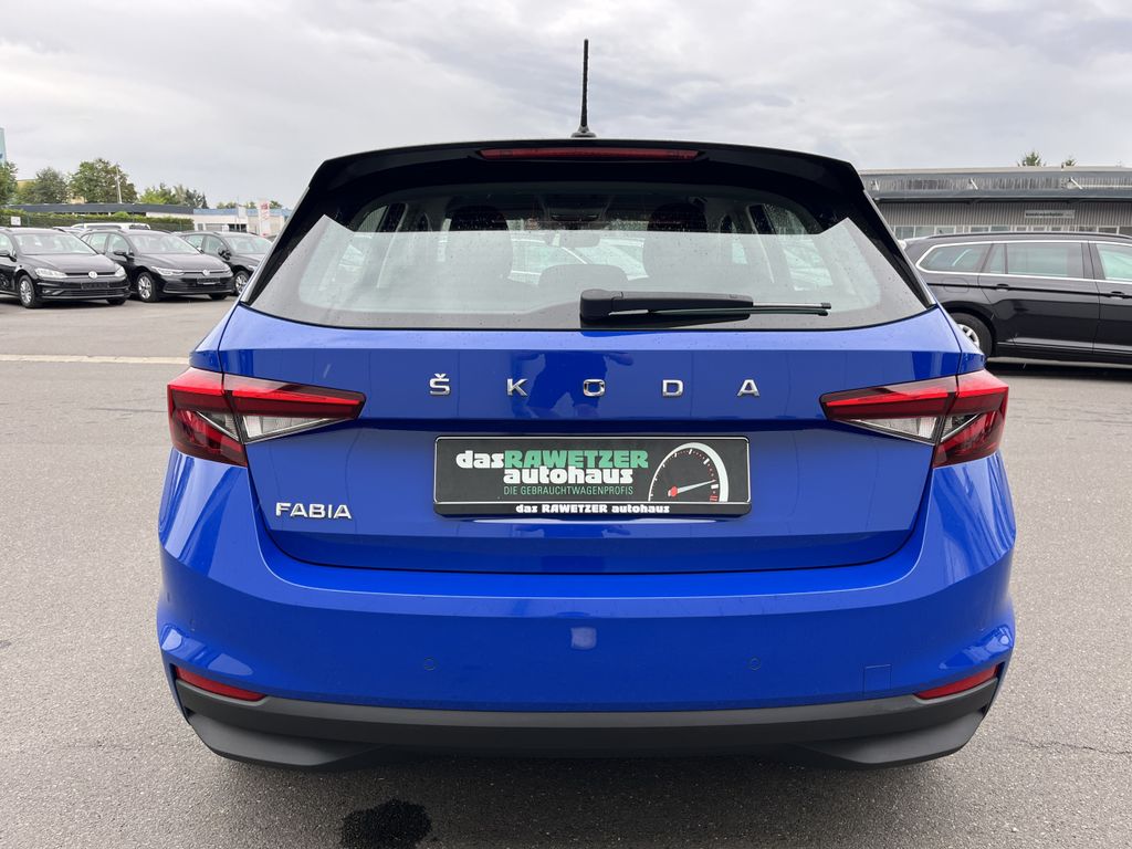 Skoda Fabia 1.0 Tour 8