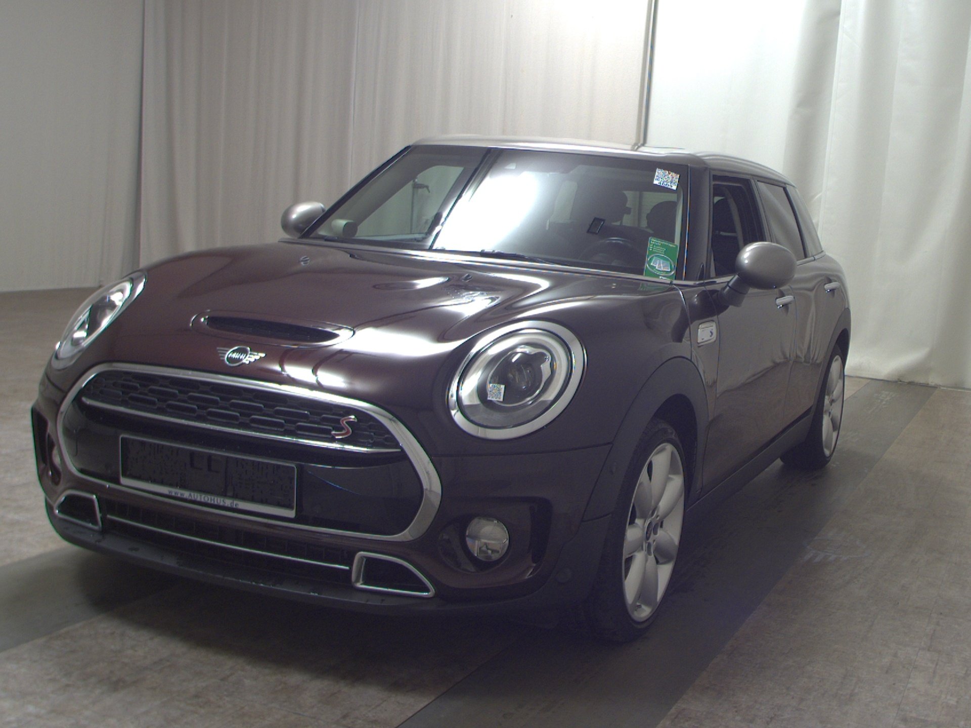 Mini Cooper SD Clubman ALL4 Navi LED Leder Pano H-K 2