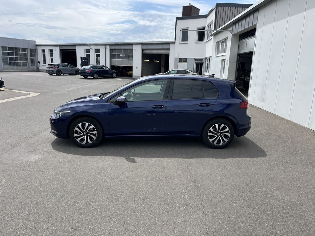 Volkswagen Golf 1.5 TSI ACTIVE 3