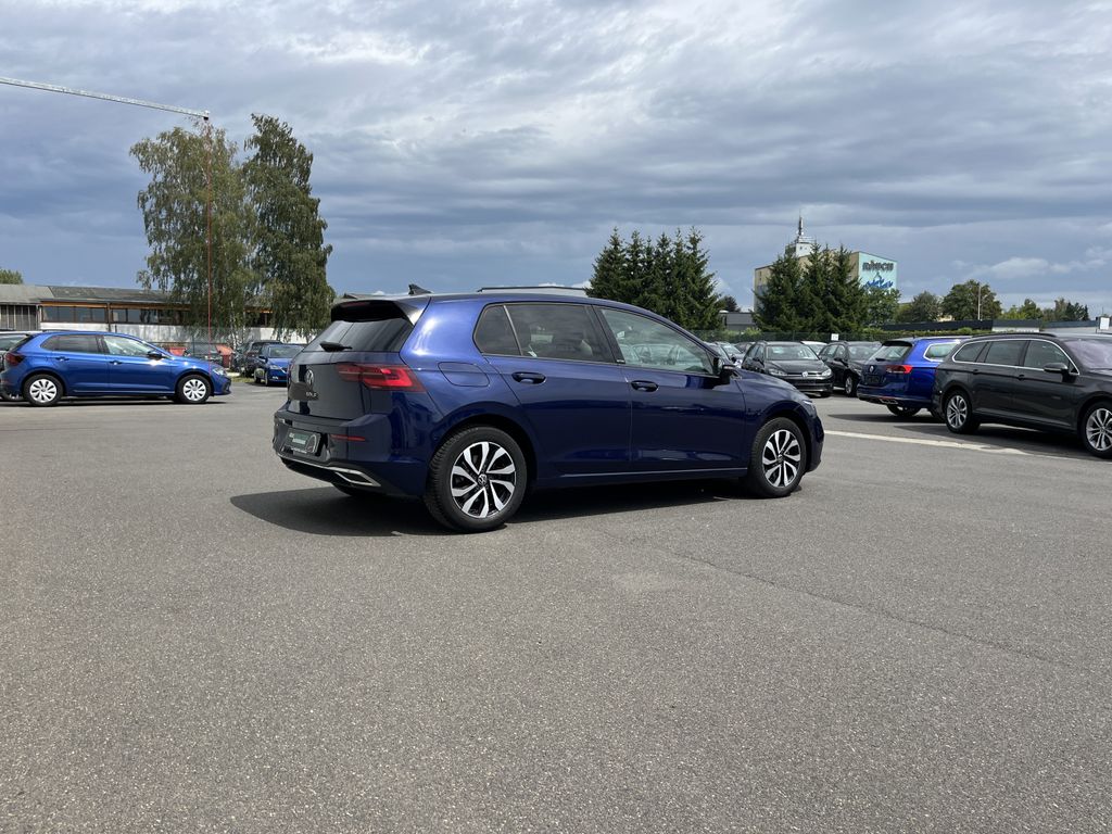 Volkswagen Golf 1.5 TSI ACTIVE 7