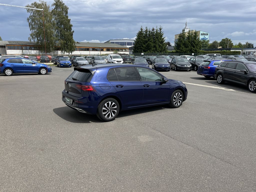 Volkswagen Golf 1.5 TSI ACTIVE 8
