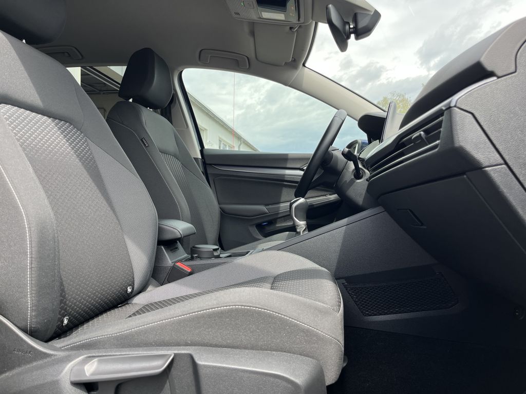 Volkswagen Golf 1.5 TSI ACTIVE 15