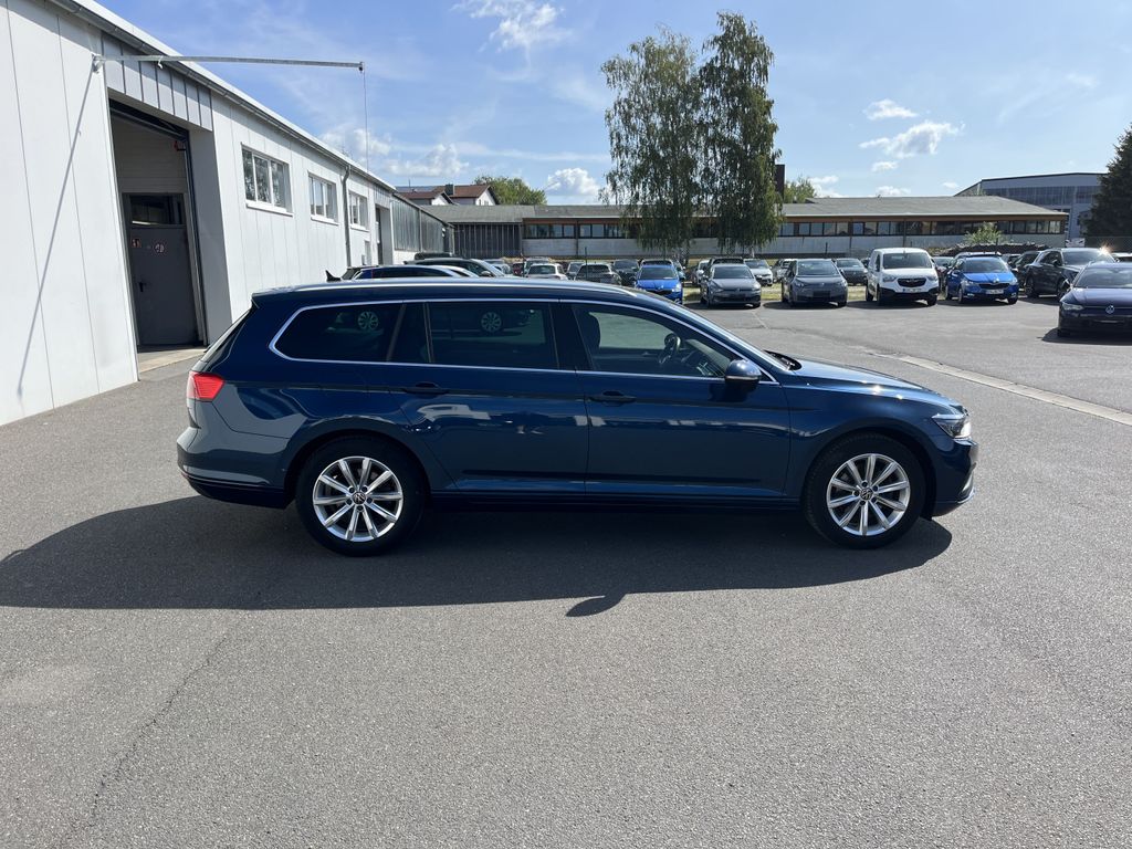 Volkswagen Passat Variant 2.0 TDI DSG Business 6