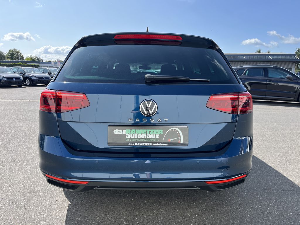 Volkswagen Passat Variant 2.0 TDI DSG Business 9