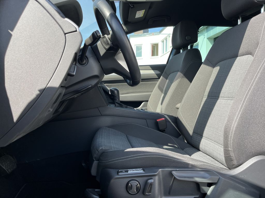 Volkswagen Passat Variant 2.0 TDI DSG Business 13