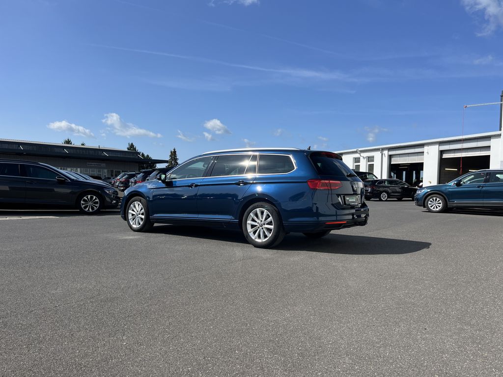 Volkswagen Passat Variant 2.0 TDI DSG Business 10