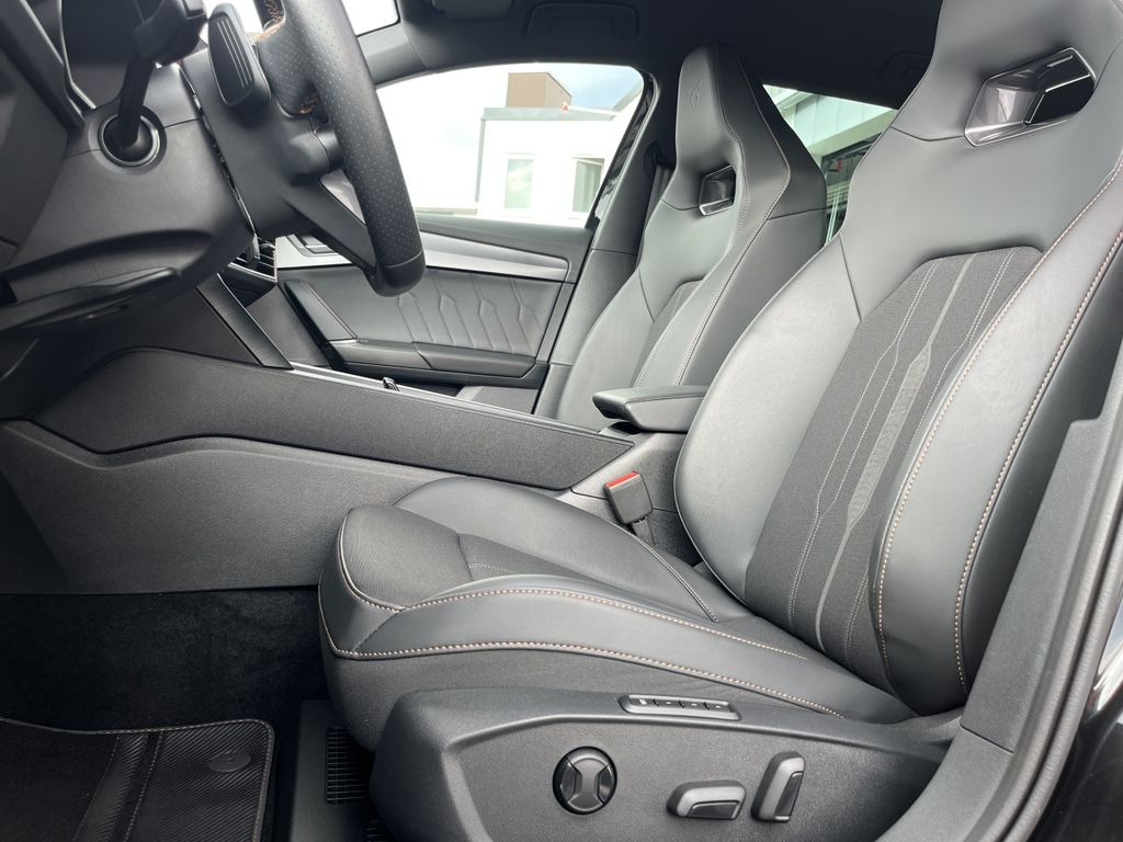Cupra Leon SP 2.0 TSI DSG VZ 13