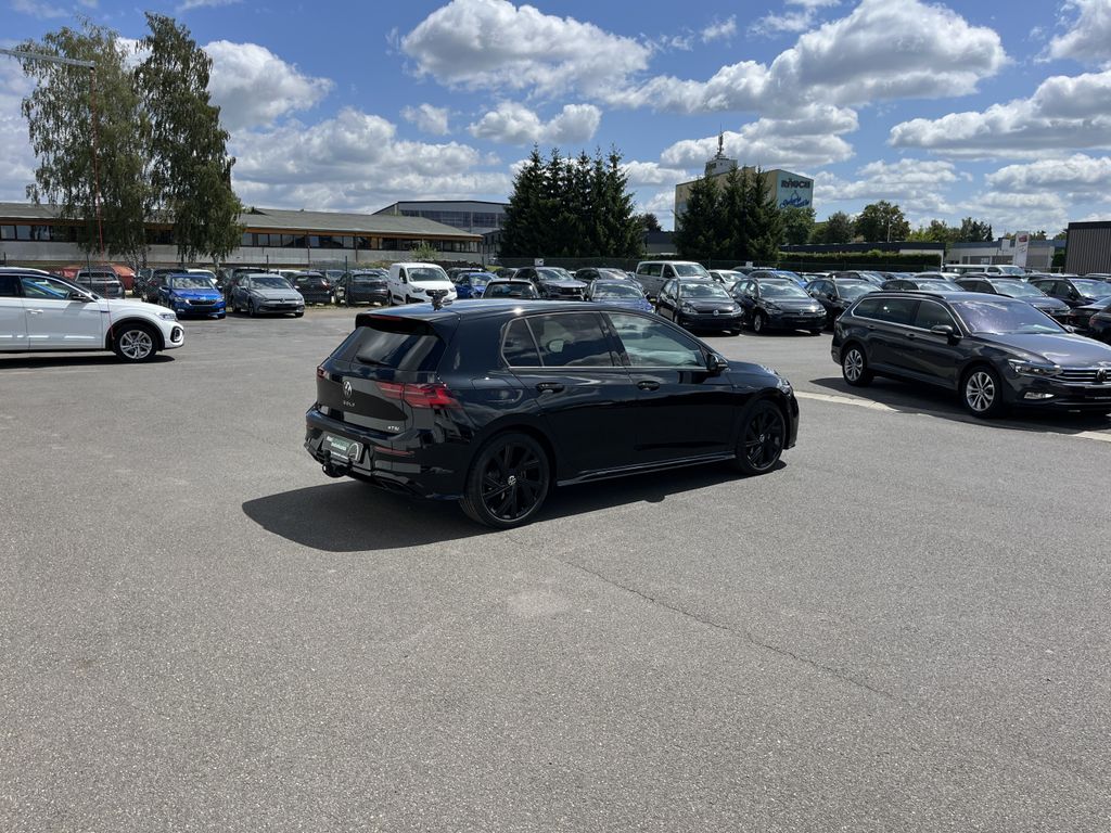 Volkswagen Golf 1.5 TSI DSG R-Line Black Style 8