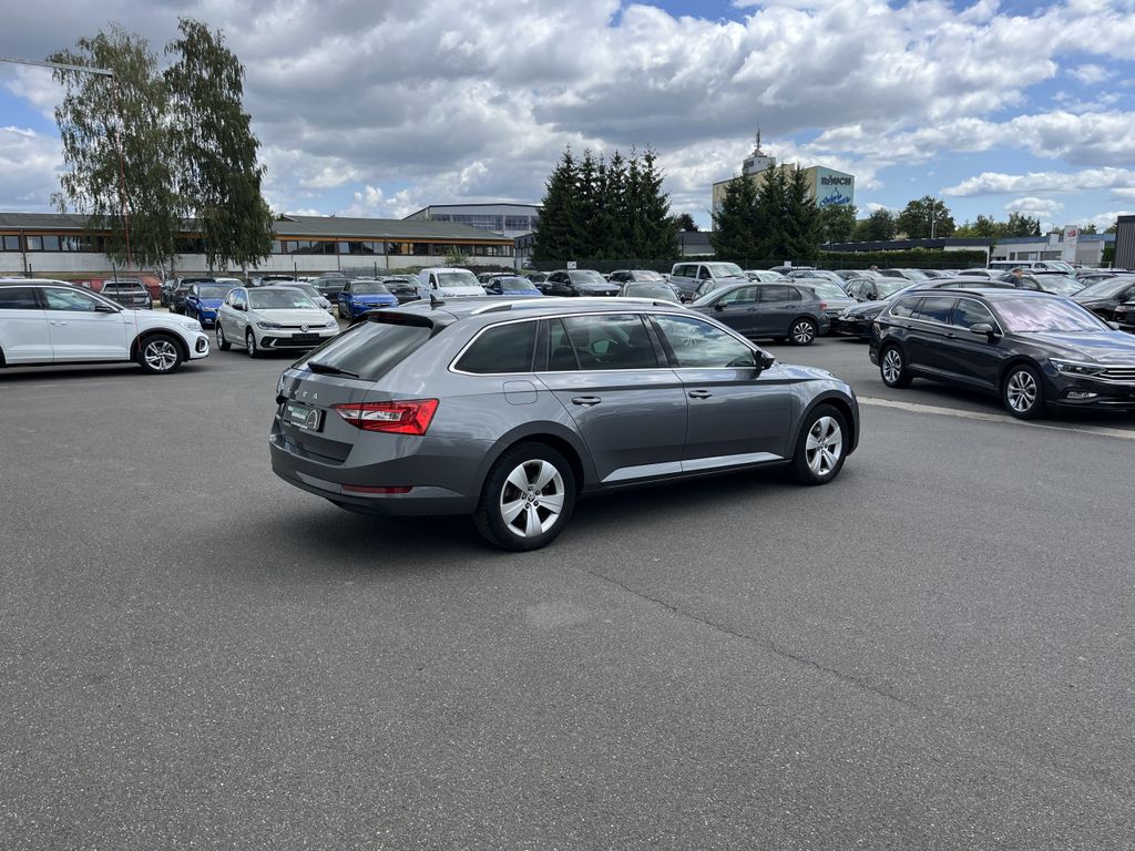 Skoda Superb Combi 1.5 TSI DSG Ambition 7