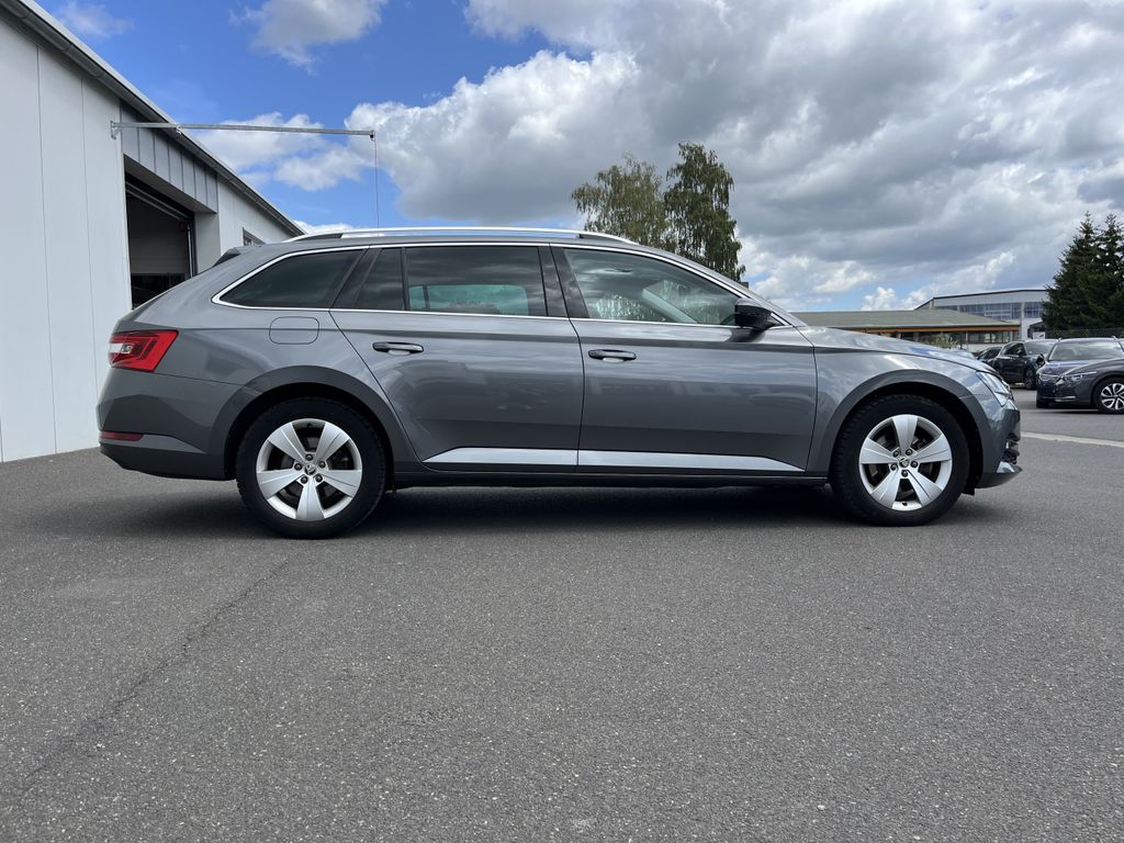 Skoda Superb Combi 1.5 TSI DSG Ambition 4