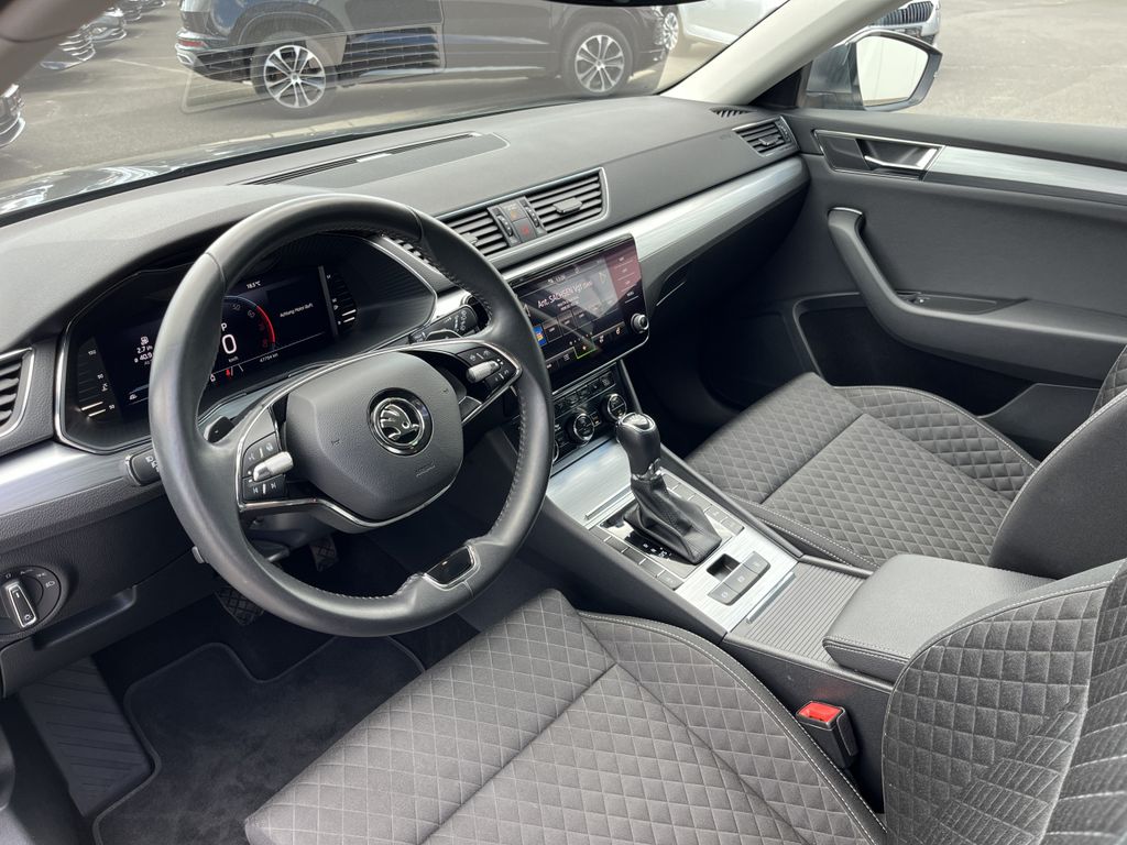 Skoda Superb Combi 1.5 TSI DSG Ambition 11