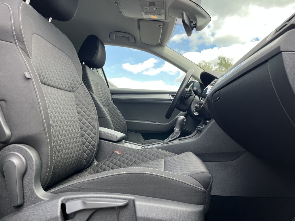 Skoda Superb Combi 1.5 TSI DSG Ambition 14