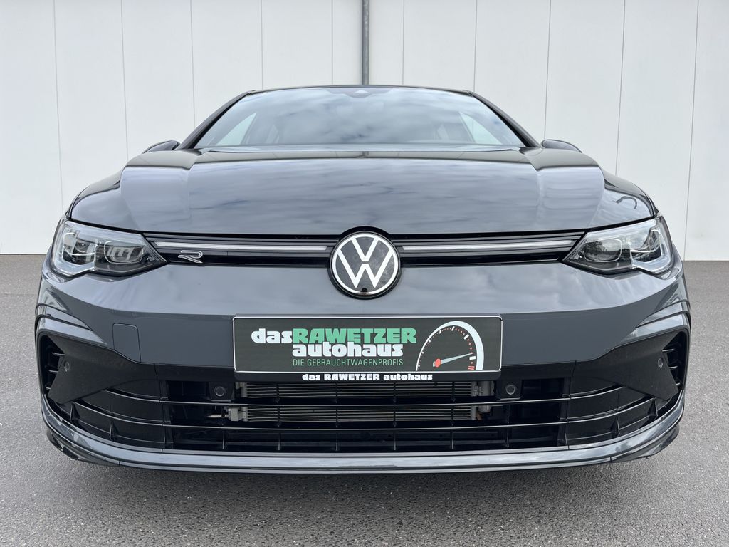 Volkswagen Golf 1.5 TSI DSG R-Line Blackline Style 4