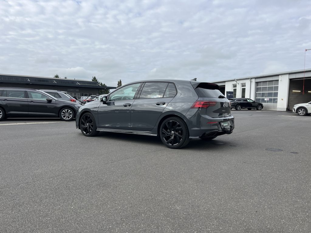 Volkswagen Golf 1.5 TSI DSG R-Line Blackline Style 10