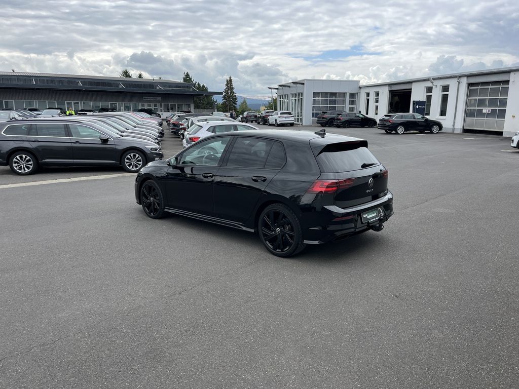 Volkswagen Golf 1.5 TSI DSG R-Line Blackline Style 11