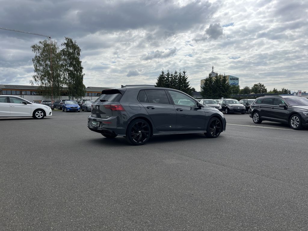 Volkswagen Golf 1.5 TSI DSG R-Line Blackline Style 7