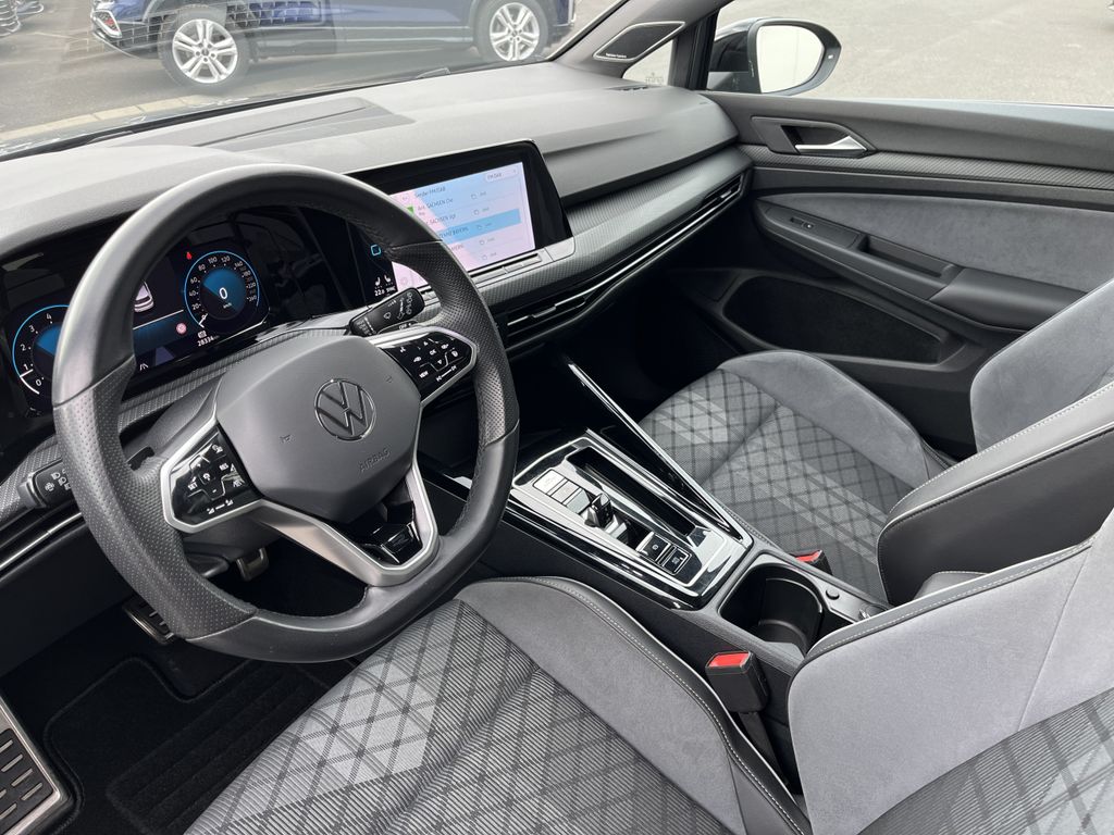 Volkswagen Golf 1.5 TSI DSG R-Line Blackline Style 12