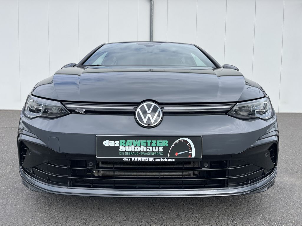 Volkswagen Golf 1.5 TSI DSG R-Line Blackline Style 4