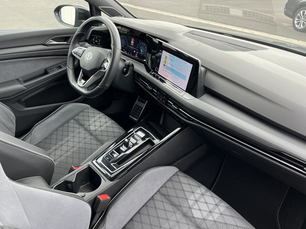 Volkswagen Golf 1.5 TSI DSG R-Line Blackline Style 14
