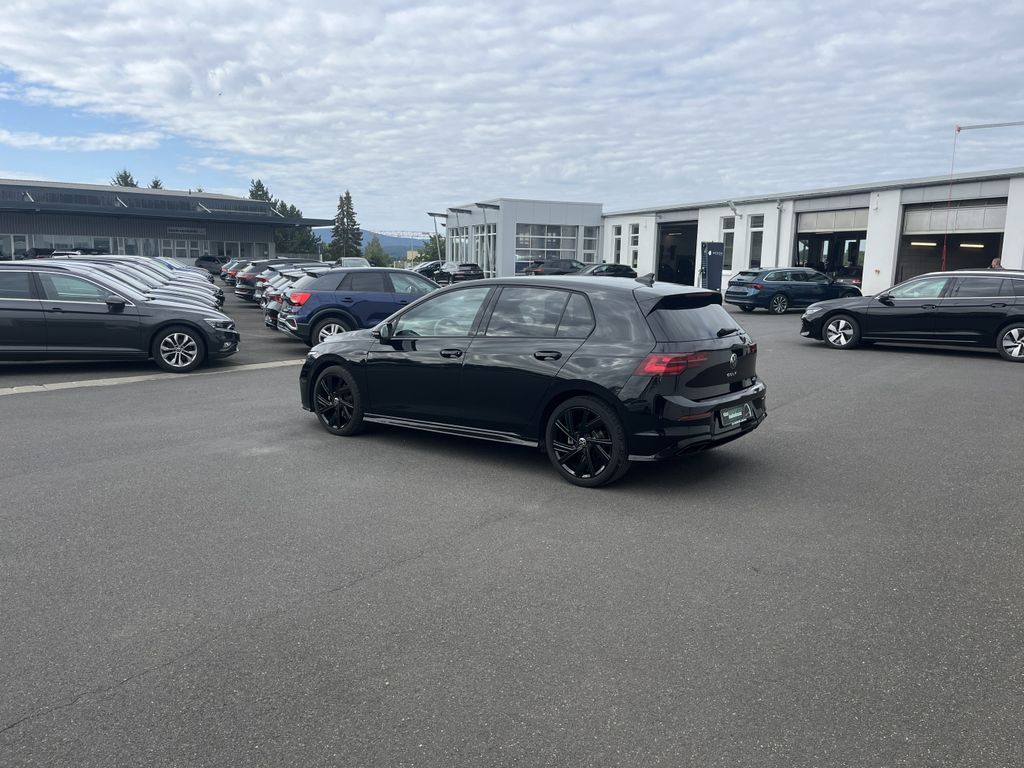 Volkswagen Golf 1.5 TSI DSG R-Line Blackline Style 11