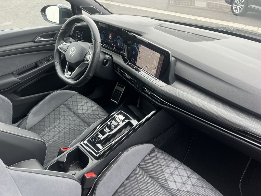 Volkswagen Golf 1.5 TSI DSG R-Line Blackline Style 14