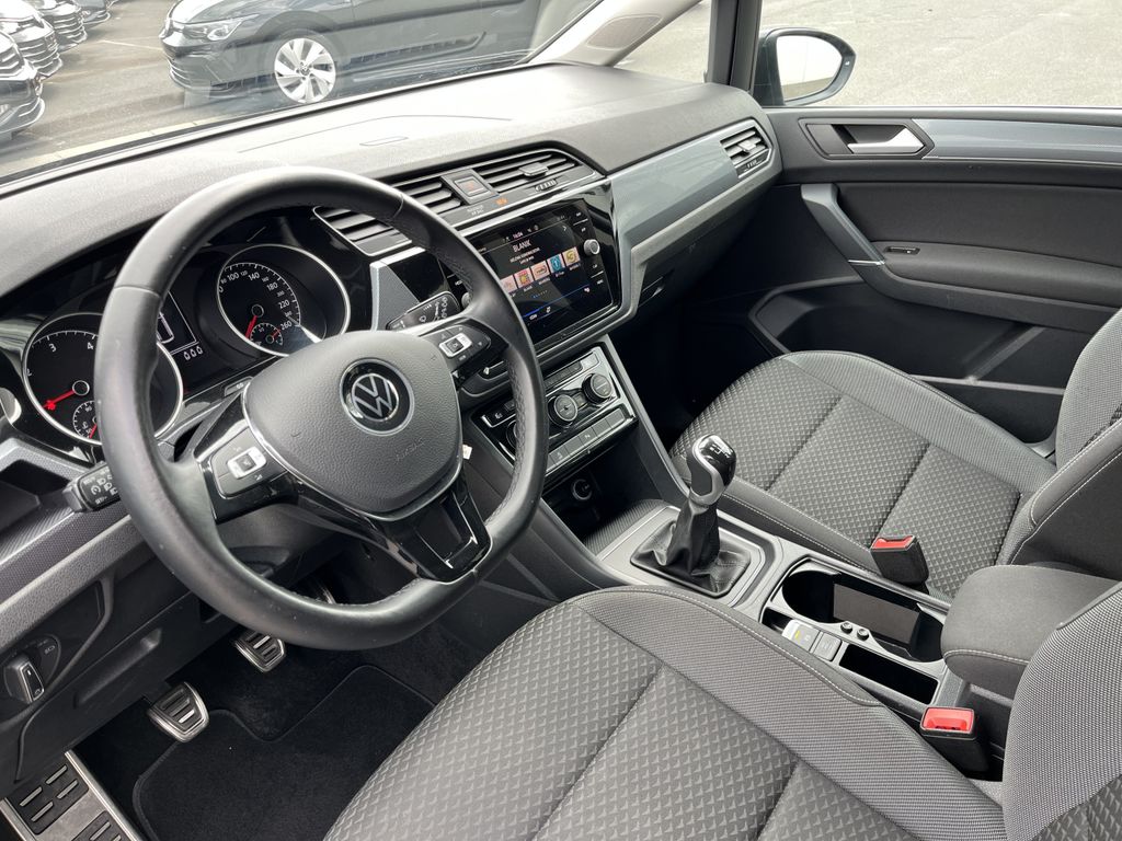 Volkswagen Touran 2.0 TDI ACTIVE 12
