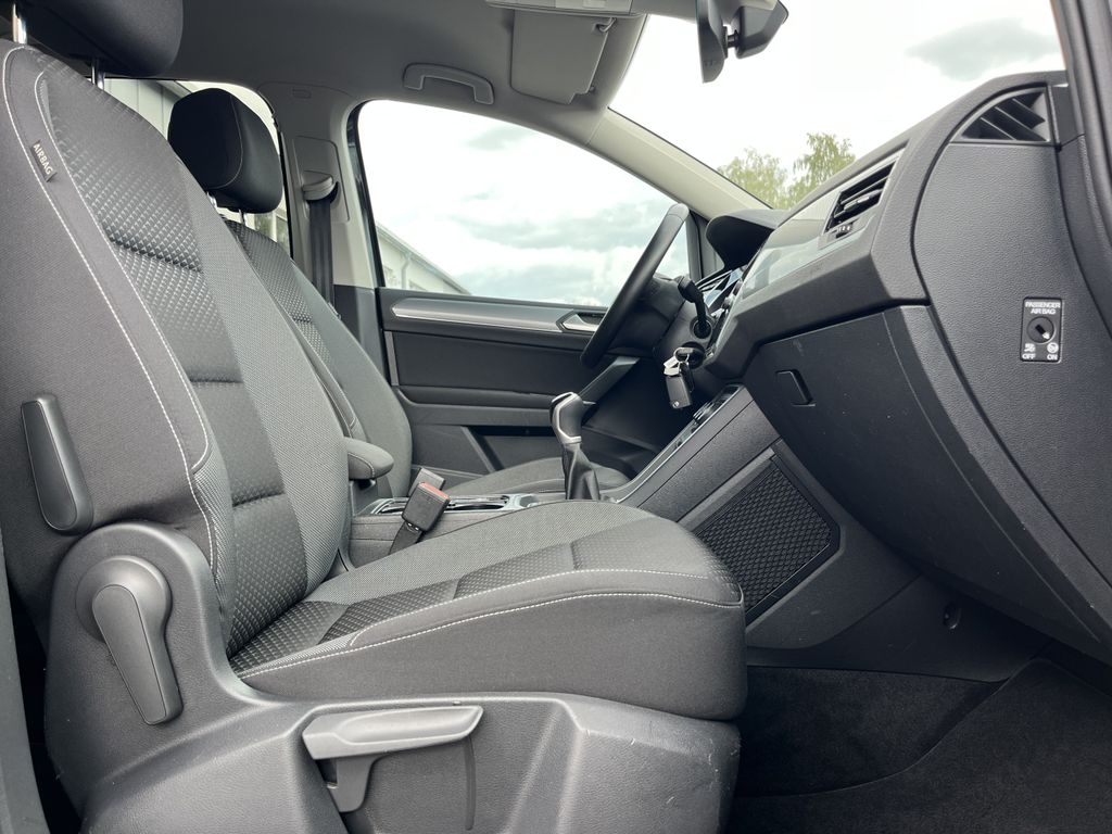 Volkswagen Touran 2.0 TDI ACTIVE 15