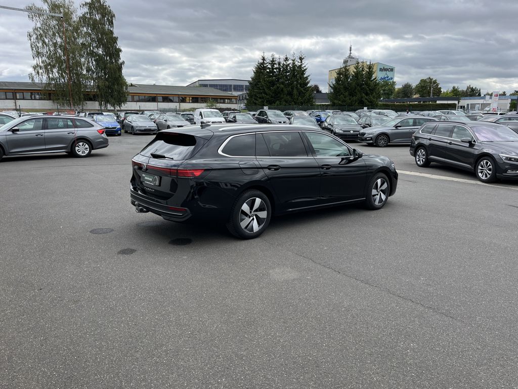 Volkswagen Passat Variant 2.0 TDI DSG Business 8