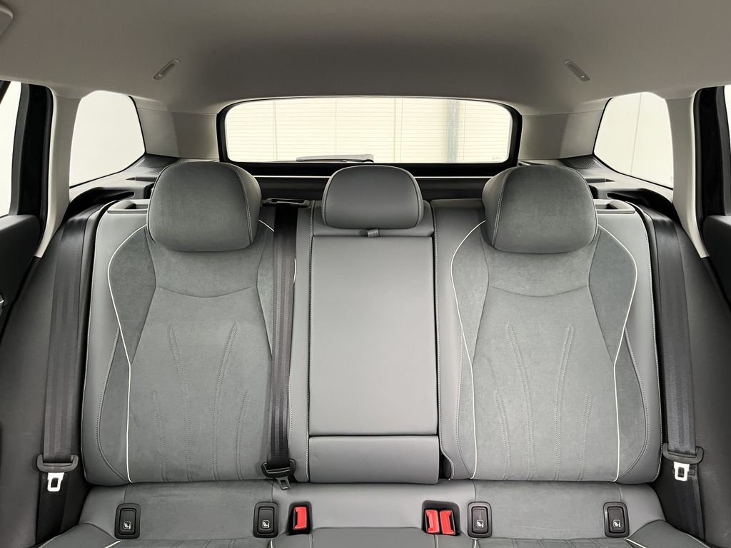 Volkswagen Passat Variant 2.0 TDI DSG Business 18