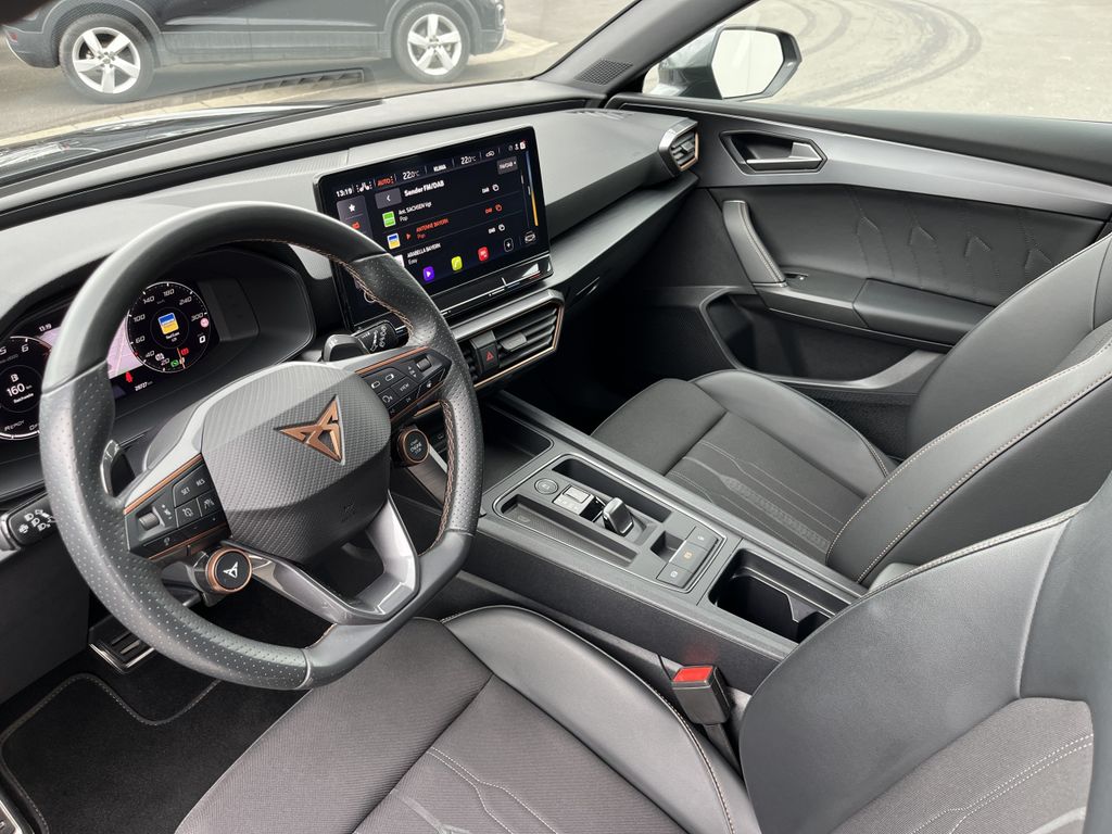 Cupra Leon SP 2.0 TSI DSG VZ 12