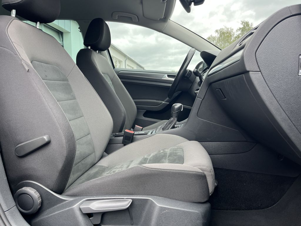 Volkswagen Golf Variant 2.0 TDI DSG R-Line 15