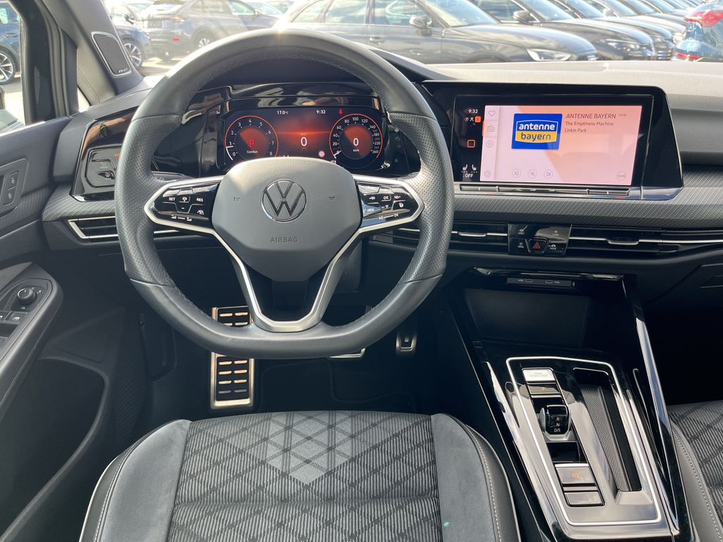 Volkswagen Golf 1.5 TSI DSG R-Line Black Style 16