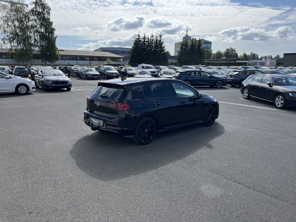 Volkswagen Golf 1.5 TSI DSG R-Line Black Style 8