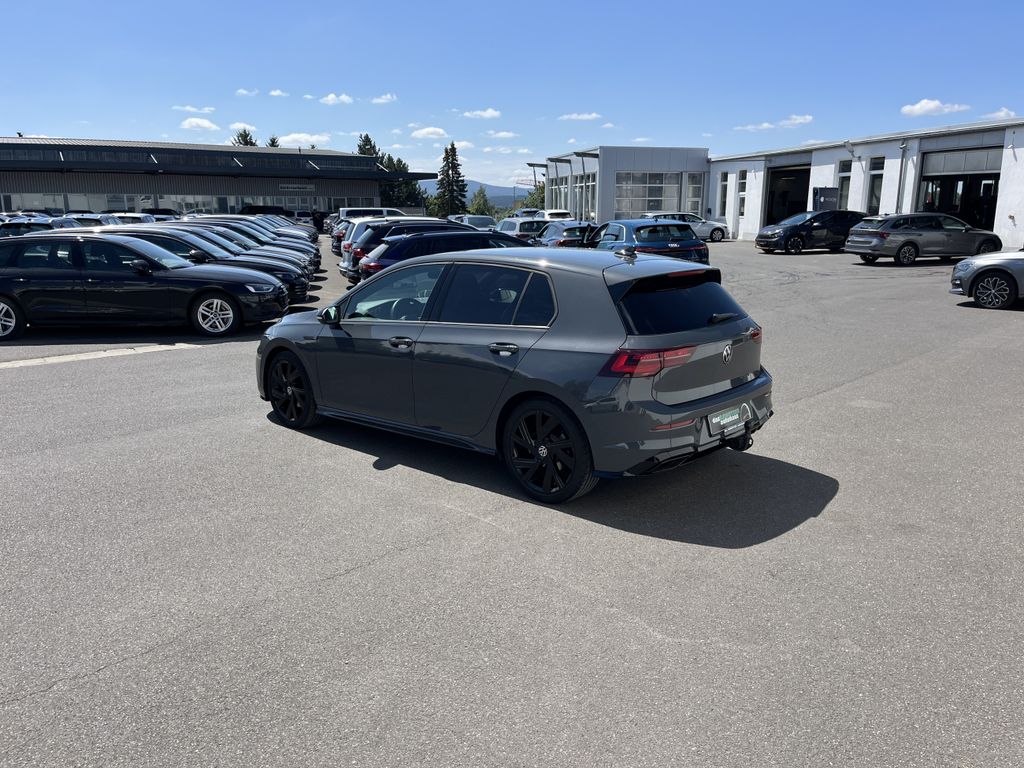 Volkswagen Golf 1.5 TSI DSG R-Line 11