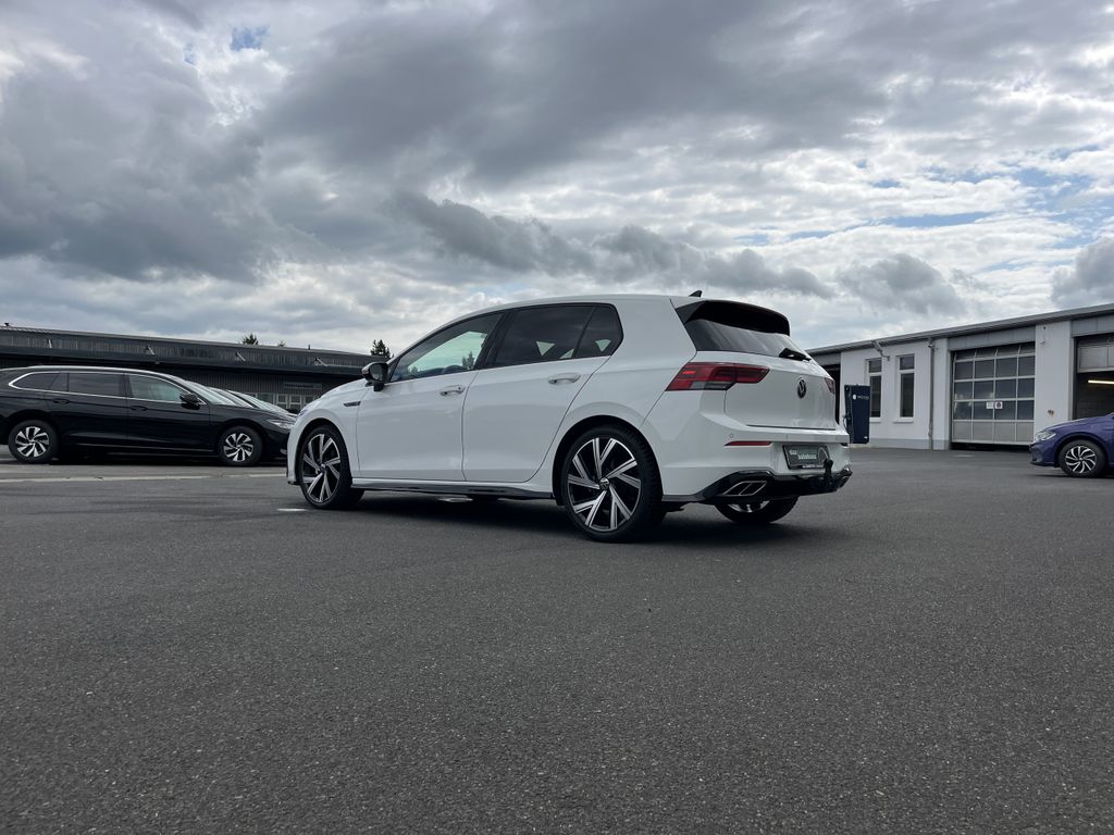 Volkswagen Golf 1.5 TSI DSG R-Line 9