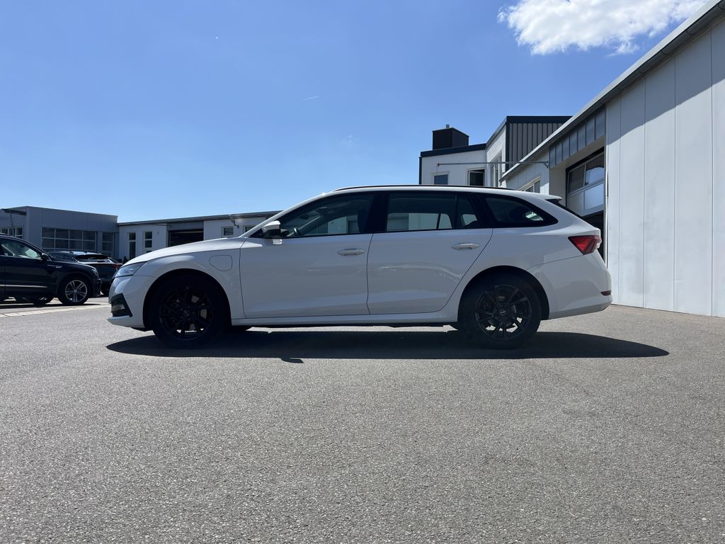 Skoda Octavia Combi 1.4 TSI e-Hybrid Blackline 2