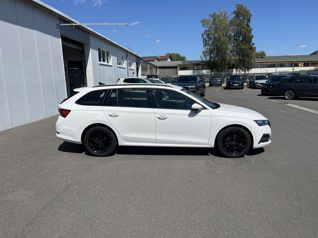 Skoda Octavia Combi 1.4 TSI e-Hybrid Blackline 6