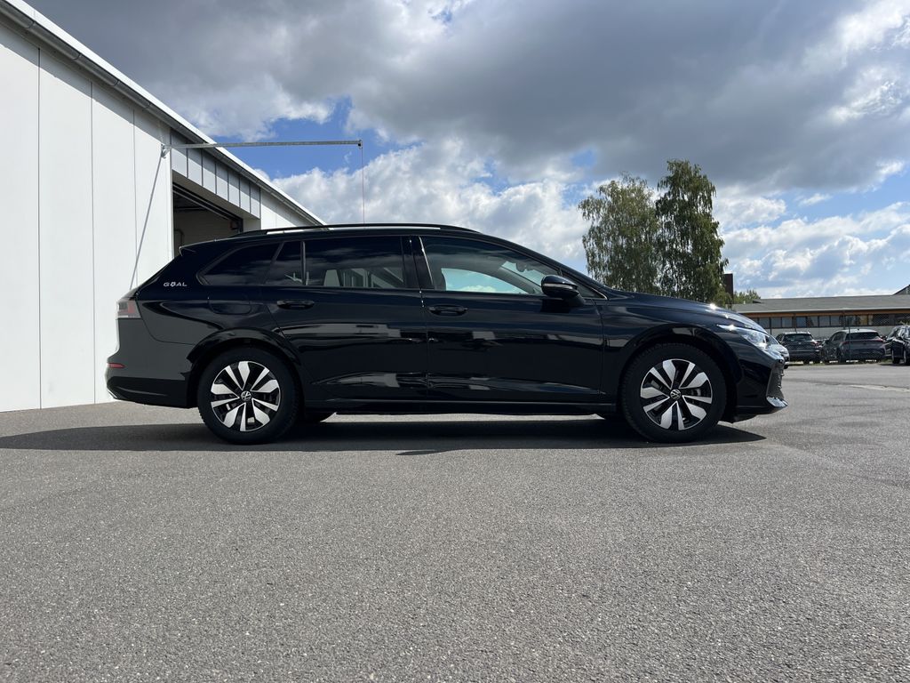 Volkswagen Golf Variant 2.0 TDI DSG Life GOAL 5
