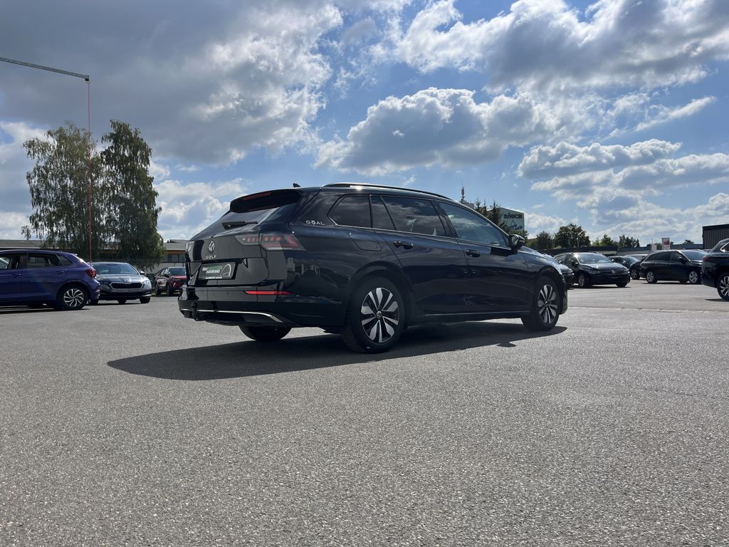 Volkswagen Golf Variant 2.0 TDI DSG Life GOAL 7