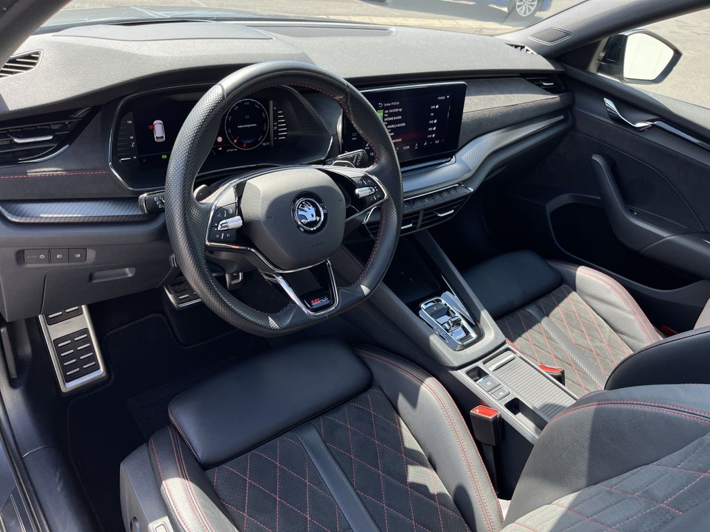Skoda Octavia Combi 2.0 TDI DSG RS 12