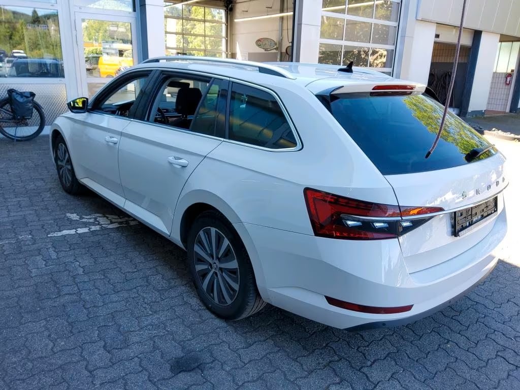Skoda Superb 1.4 2021 3