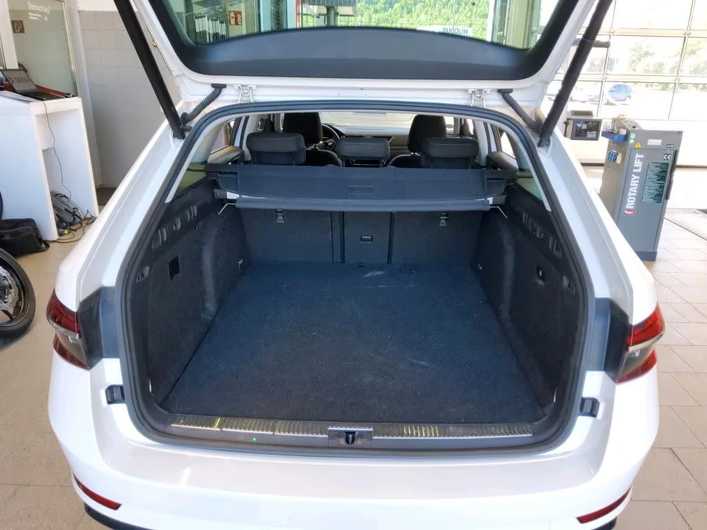 Skoda Superb 1.4 2021 7