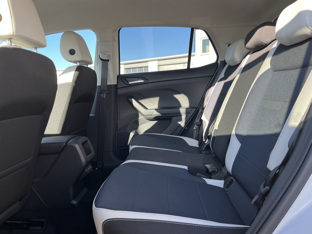 Volkswagen T-Cross 1.5 TSI DSG R-Line 17