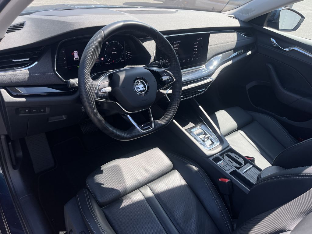 Skoda Octavia Combi 2.0 TDI DSG 4x4 Style 12